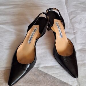 Manolo Blahnik Carolyne Slingback Kitten Heels in Calf Black Sz 37.5 / 7.5